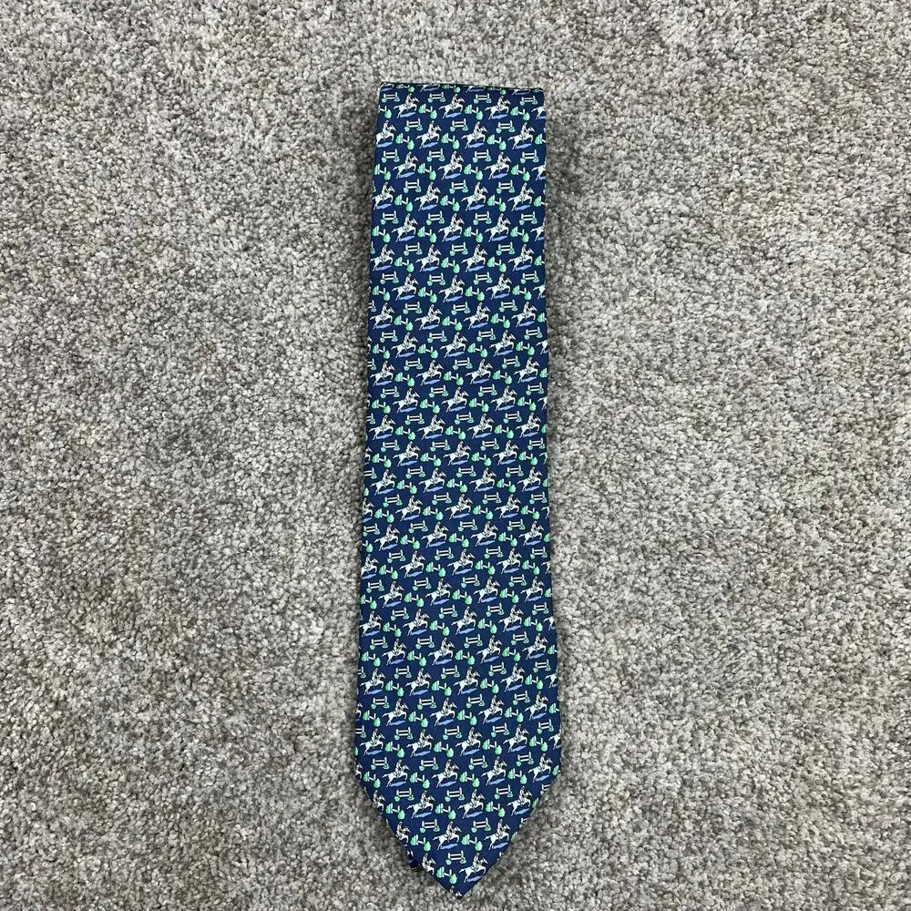 Vineyard Vines Martha's Vineyard Jumping Horse Neck Tie